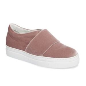 Lewit Arlo Pink Velvet Trainers | 36